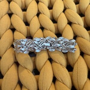 Elegant Silver Leaf Bracelet